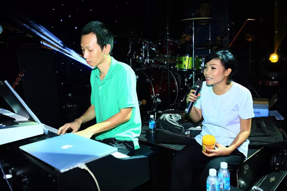 Phương Thanh "lộ" ảnh thân mật với Noo Phước Thịnh ảnh 11 Phương Thanh "lộ" ảnh thân mật với Noo Phước Thịnh ảnh 11