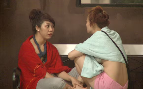 Hotgirl "Người giấu mặt" đắn đo khi tỏ tình với bạn đồng giới ảnh 7