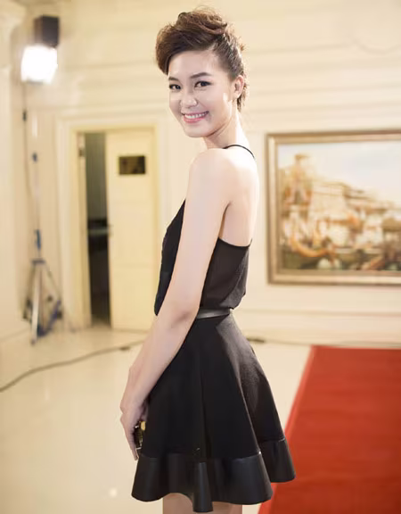 Hoa hậu Thùy Dung trở lại sàn catwalk sau thời gian dài vắng bóng ảnh 3 Hoa hậu Thùy Dung trở lại sàn catwalk sau thời gian dài vắng bóng ảnh 3