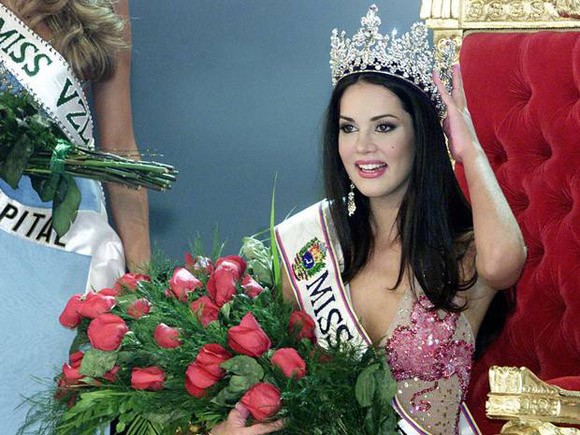 Cựu hoa hậu Venezuela bị giết trên đường đi du lịch ảnh 1 Cựu hoa hậu Venezuela bị giết trên đường đi du lịch ảnh 1