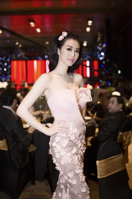 “Mỹ nhân Sài Gòn” tham dự Gala “Ngôi sao Xanh” ảnh 5 “Mỹ nhân Sài Gòn” tham dự Gala “Ngôi sao Xanh” ảnh 5