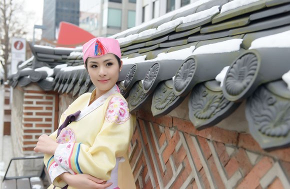 Hoa hậu Ngọc Hân hoá thân thành… công chúa Hàn Quốc ảnh 2 Hoa hậu Ngọc Hân hoá thân thành… công chúa Hàn Quốc ảnh 2