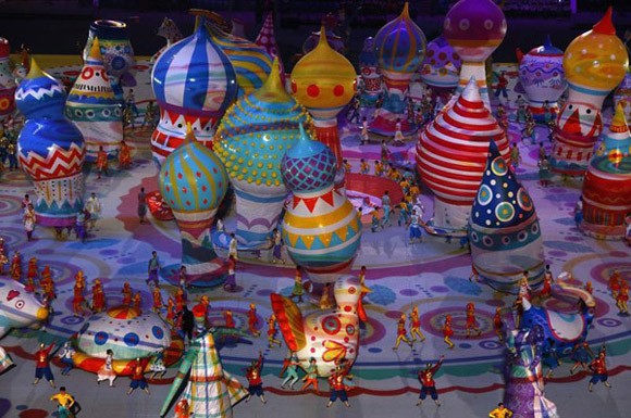 Olympic Sochi 2014 chính thức khai mạc với màn pháo hoa rực rỡ ảnh 12 Olympic Sochi 2014 chính thức khai mạc với màn pháo hoa rực rỡ ảnh 12