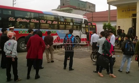 Xe giường nằm 42 chỗ nhồi nhét tới... 85 khách ảnh 1 Xe giường nằm 42 chỗ nhồi nhét tới... 85 khách ảnh 1