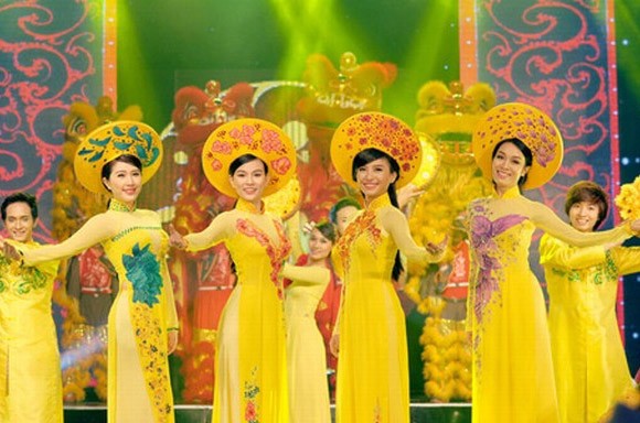 Gala nhạc Việt lên ngôi dịp Tết ảnh 1 Gala nhạc Việt lên ngôi dịp Tết ảnh 1