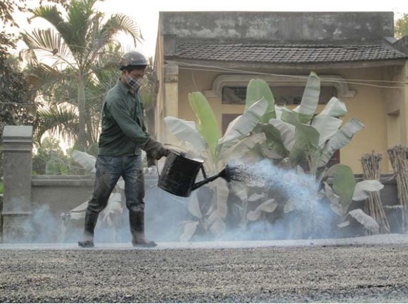 Bức tranh chân thực về cuộc sống qua ánh mắt trẻ thơ ảnh 4 Bức tranh chân thực về cuộc sống qua ánh mắt trẻ thơ ảnh 4