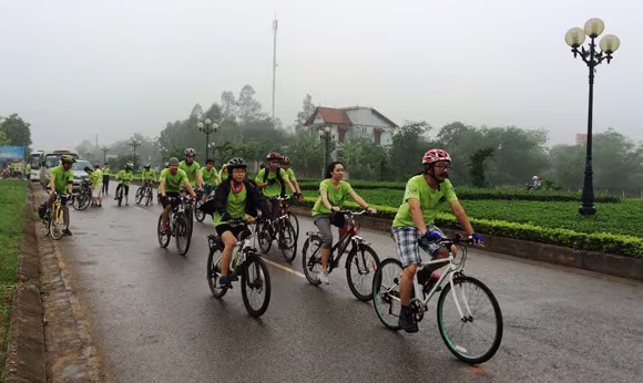 Đạp xe 132km kêu gọi bảo vệ loài gấu ảnh 2 Đạp xe 132km kêu gọi bảo vệ loài gấu ảnh 2
