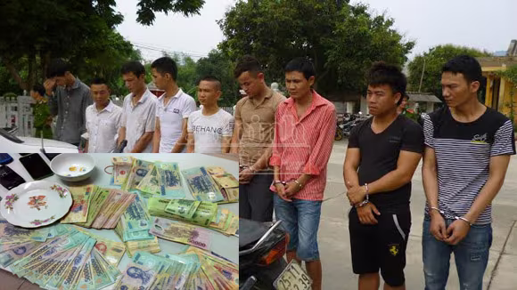 Phá sới bạc liên tỉnh, bắt 11 đối tượng "sát phạt" nhau dưới hình thức xóc đĩa ảnh 1 Phá sới bạc liên tỉnh, bắt 11 đối tượng "sát phạt" nhau dưới hình thức xóc đĩa ảnh 1