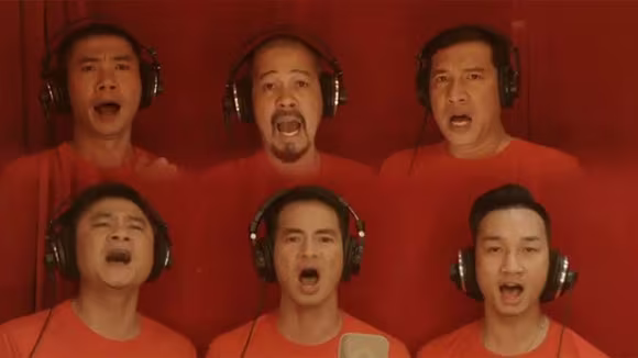 Xúc động MV Quốc ca được hàng ngàn người chung tay thực hiện ảnh 2 Xúc động MV Quốc ca được hàng ngàn người chung tay thực hiện ảnh 2