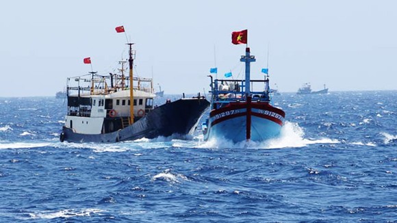Trung Quốc thừa nhận tấn công, đâm chìm tàu Việt Nam ảnh 1 Trung Quốc thừa nhận tấn công, đâm chìm tàu Việt Nam ảnh 1