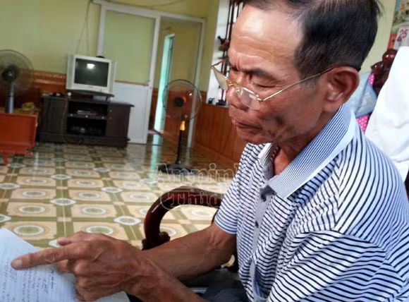 Trưởng thôn tố cáo "quan xã" ăn chặn tiền hỗ trợ của người dân (1) ảnh 3 Trưởng thôn tố cáo "quan xã" ăn chặn tiền hỗ trợ của người dân (1) ảnh 3