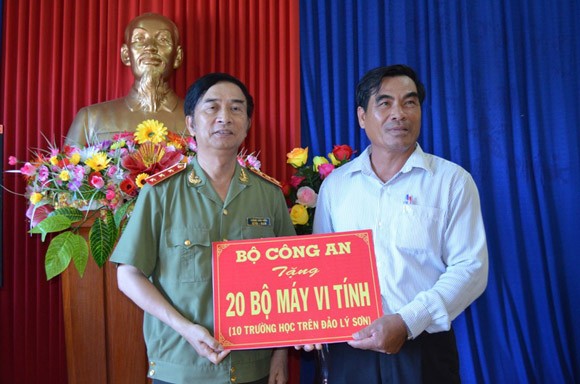 Tập trung xây dựng Công an huyện đảo Lý Sơn vững mạnh ảnh 2 Tập trung xây dựng Công an huyện đảo Lý Sơn vững mạnh ảnh 2