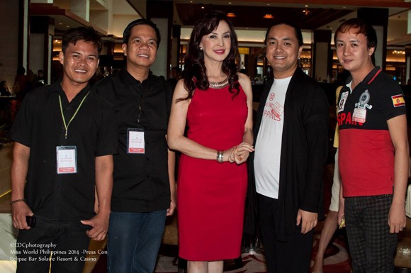 Chủ tịch Miss World Philippines đến Việt Nam đào tạo Hoa khôi Áo dài ảnh 1 Chủ tịch Miss World Philippines đến Việt Nam đào tạo Hoa khôi Áo dài ảnh 1