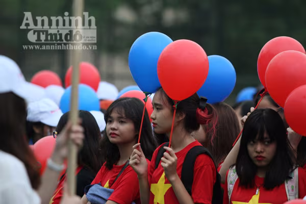 Háo hức Ngày hội Tuổi trẻ rèn luyện sức khỏe xây dựng Thủ đô ảnh 40 Háo hức Ngày hội Tuổi trẻ rèn luyện sức khỏe xây dựng Thủ đô ảnh 40