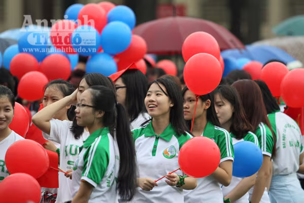 Háo hức Ngày hội Tuổi trẻ rèn luyện sức khỏe xây dựng Thủ đô ảnh 39 Háo hức Ngày hội Tuổi trẻ rèn luyện sức khỏe xây dựng Thủ đô ảnh 39