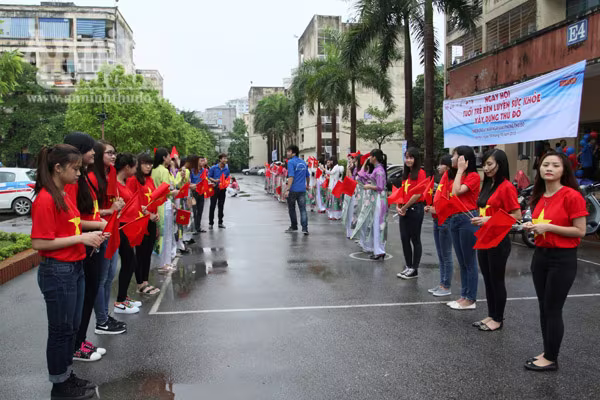 Háo hức Ngày hội Tuổi trẻ rèn luyện sức khỏe xây dựng Thủ đô ảnh 32 Háo hức Ngày hội Tuổi trẻ rèn luyện sức khỏe xây dựng Thủ đô ảnh 32