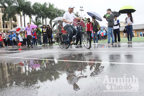 Háo hức Ngày hội Tuổi trẻ rèn luyện sức khỏe xây dựng Thủ đô ảnh 19 Háo hức Ngày hội Tuổi trẻ rèn luyện sức khỏe xây dựng Thủ đô ảnh 19
