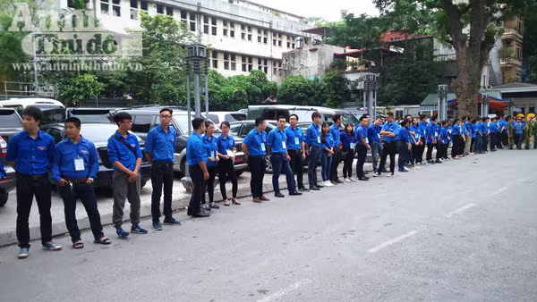 Xúc động tiễn biệt "đàn sếu trắng" CASA-212 số hiệu 8983 bay về trời xanh ảnh 94 Xúc động tiễn biệt "đàn sếu trắng" CASA-212 số hiệu 8983 bay về trời xanh ảnh 94