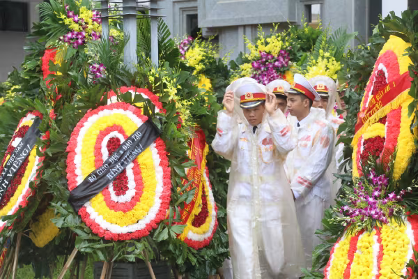 Xúc động tiễn biệt "đàn sếu trắng" CASA-212 số hiệu 8983 bay về trời xanh ảnh 36 Xúc động tiễn biệt "đàn sếu trắng" CASA-212 số hiệu 8983 bay về trời xanh ảnh 36