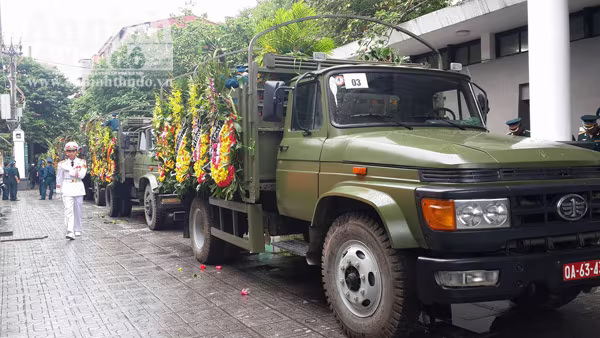 Xúc động tiễn biệt "đàn sếu trắng" CASA-212 số hiệu 8983 bay về trời xanh ảnh 68 Xúc động tiễn biệt "đàn sếu trắng" CASA-212 số hiệu 8983 bay về trời xanh ảnh 68