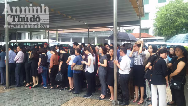 Xúc động tiễn biệt "đàn sếu trắng" CASA-212 số hiệu 8983 bay về trời xanh ảnh 43 Xúc động tiễn biệt "đàn sếu trắng" CASA-212 số hiệu 8983 bay về trời xanh ảnh 43