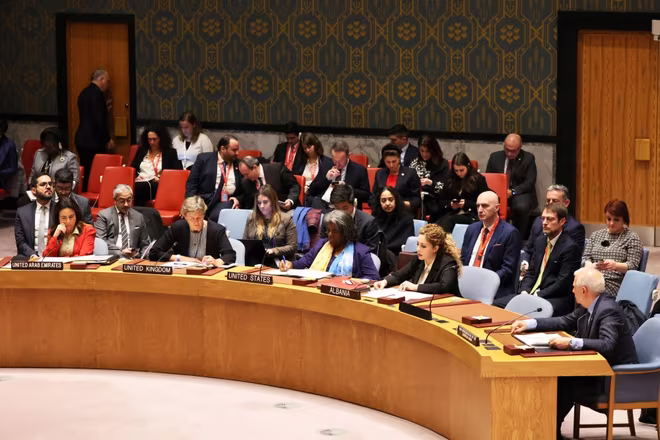 Theo ấn phẩm tiếng Trung, hiện tại hầu hết các tổ chức quốc tế đều bị Mỹ hoặc các đồng minh của Washington chi phối bằng cách này hay cách khác. Những cấu trúc như vậy bị cáo buộc đang hoạt động để thúc đẩy lợi ích của phương Tây. Theo ấn phẩm tiếng Trung, hiện tại hầu hết các tổ chức quốc tế đều bị Mỹ hoặc các đồng minh của Washington chi phối bằng cách này hay cách khác. Những cấu trúc như vậy bị cáo buộc đang hoạt động để thúc đẩy lợi ích của phương Tây.