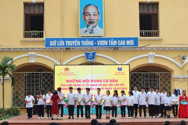 Các buổi tuyên truyền đem đến kiến thức pháp luật bổ ích Các buổi tuyên truyền đem đến kiến thức pháp luật bổ ích