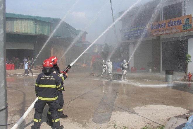 Buổi diễn tập đã để lại nhiều bài học kinh nghiệm quý báu cho công tác PCCC&amp;CNCH tại địa phương