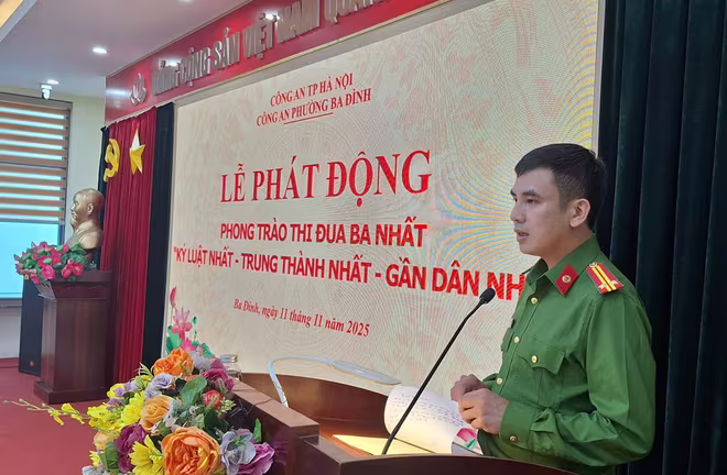 Trung tá Trần Văn Cường - Trưởng Công an phường Ba Đình phát động phong trào