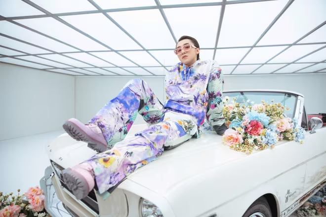 MV Có chắc yêu là đây của Sơn Tùng MTP cán mốc 100 triệu lượt view và liên tiếp giữ vị trí top 1 trending trong 18 ngày (Ảnh minh họa)