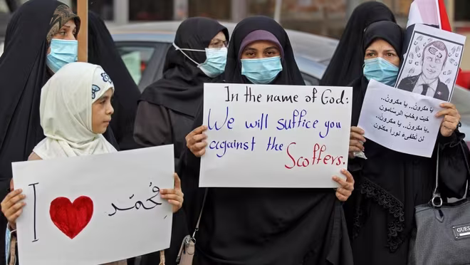 Pháp đối mặt với sự giận dữ gia tăng của người Hồi giáo Pháp đối mặt với sự giận dữ gia tăng của người Hồi giáo