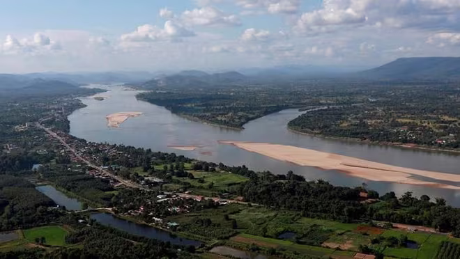 Sông Mekong đoạn chảy qua biên giới Thái Lan và Lào Sông Mekong đoạn chảy qua biên giới Thái Lan và Lào