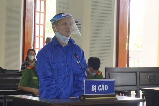 Bị cáo Chu Văn Sáng bị truy tố xét xử hai tội danh "giết người" và "cướp tài sản" Bị cáo Chu Văn Sáng bị truy tố xét xử hai tội danh "giết người" và "cướp tài sản"