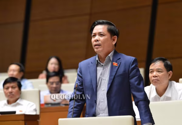 Bộ trưởng Bộ GTVT Nguyễn Văn Thể trả lời chất vấn Bộ trưởng Bộ GTVT Nguyễn Văn Thể trả lời chất vấn