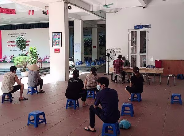 Nhiều người lao động được nhận hỗ trợ do bị ảnh hưởng bởi dịch Covid-19