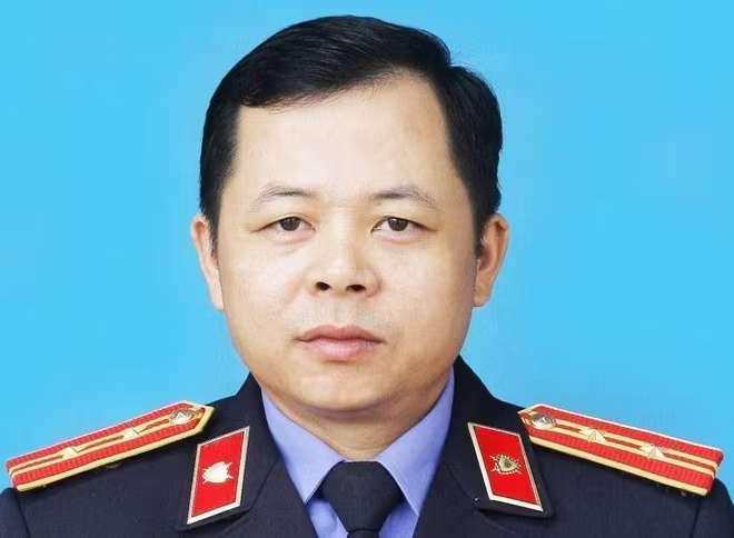Bị can Vi Đức Ninh (cựu Viện trưởng VKSND huyện Lục Ngạn, Bắc Giang) đã bị khởi tố, bắt tạm giam Bị can Vi Đức Ninh (cựu Viện trưởng VKSND huyện Lục Ngạn, Bắc Giang) đã bị khởi tố, bắt tạm giam