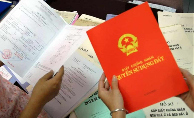 Khi sáp nhập tỉnh, thành không yêu cầu người dân phải thực hiện thủ tục đổi &quot;sổ đỏ&quot;