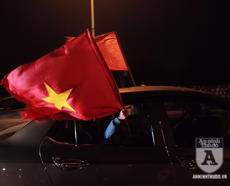 [TRỰC TIẾP] Chào đón những "người hùng" làm nên chiến thắng lịch sử tại SEA Games 30 ảnh 12