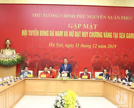 [TRỰC TIẾP] Chào đón những "người hùng" làm nên chiến thắng lịch sử tại SEA Games 30 ảnh 5
