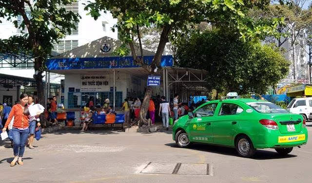 Hiện nguyên nhân tử vong bất thường của bệnh nhi đang được công an khẩn trương làm rõ Hiện nguyên nhân tử vong bất thường của bệnh nhi đang được công an khẩn trương làm rõ