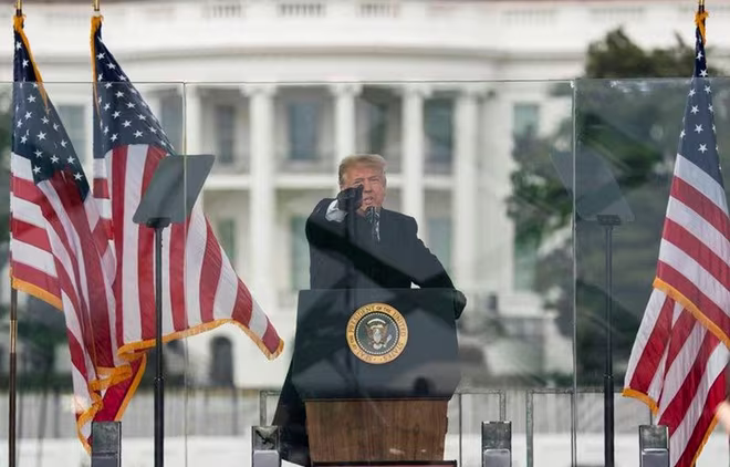 43/100 thượng nghị sĩ bỏ phiếu chống trong phiên tòa luận tội cựu Tổng thống Donald Trump 43/100 thượng nghị sĩ bỏ phiếu chống trong phiên tòa luận tội cựu Tổng thống Donald Trump