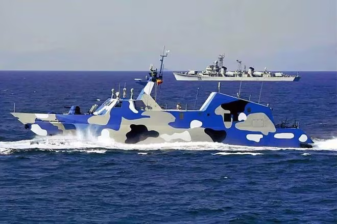 Tàu tấn công nhanh Type 022 của Trung Quốc