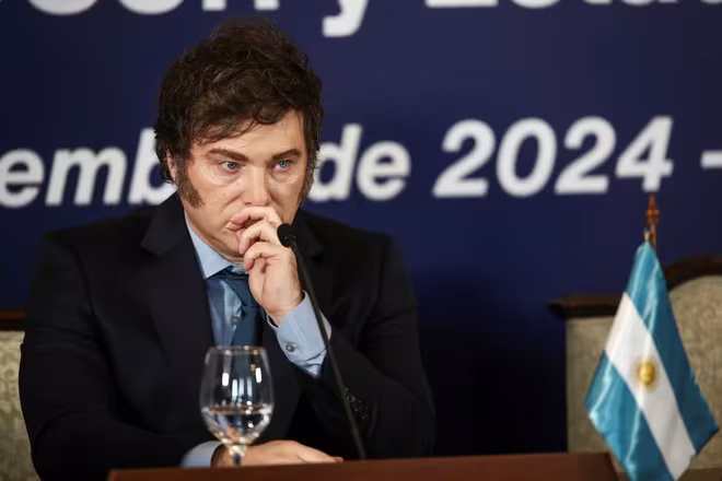 Tổng thống Argentina Javier Milei là người phản đối khái niệm giết phụ nữ và “chủ nghĩa nữ quyền cấp tiến” Tổng thống Argentina Javier Milei là người phản đối khái niệm giết phụ nữ và “chủ nghĩa nữ quyền cấp tiến”