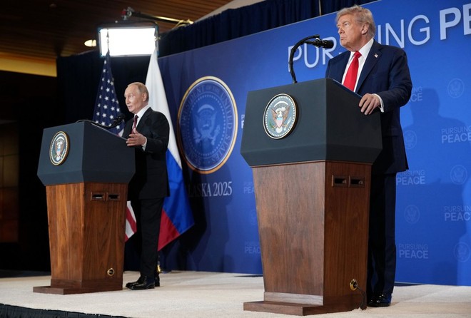 Es ist sieben Jahre her, seit der russische Präsident Wladimir Putin das letzte Mal mit einem US-Präsidenten auf einer Pressekonferenz auftrat.