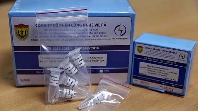 Công ty Việt Á đã nhập khẩu kit test và các nguyên liệu, máy móc từ Trung Quốc Công ty Việt Á đã nhập khẩu kit test và các nguyên liệu, máy móc từ Trung Quốc