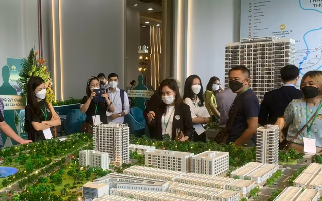 Thị trường bất động sản đang "ấm" trở lại Thị trường bất động sản đang "ấm" trở lại