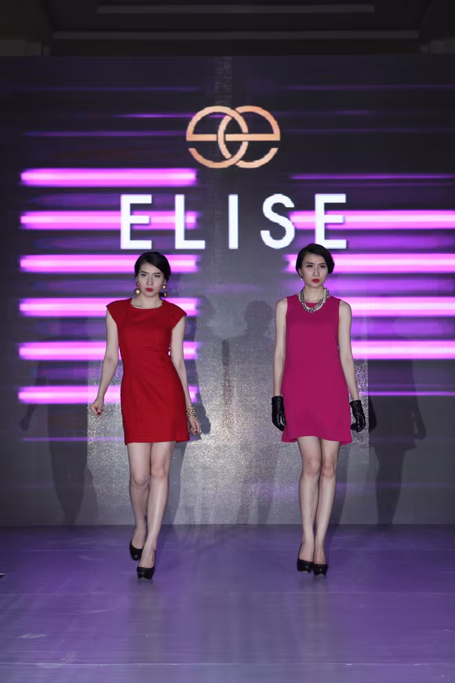 Xem siêu mẫu Việt trình diễn thời trang trong…lòng đất ảnh 5 Xem siêu mẫu Việt trình diễn thời trang trong…lòng đất ảnh 5