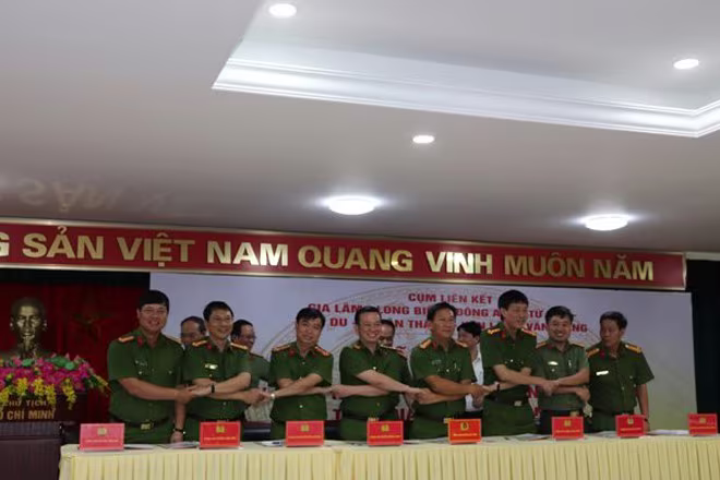 CAH Gia Lâm cùng 7 đơn vị giáp ranh khẳng định quyết tâm thực hiện hiệu quả Quy chế phối hợp đảm bảo ANTT