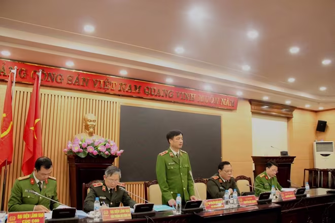 Thứ trưởng Nguyễn Duy Ngọc phát biểu chỉ đạo tại buổi làm việc Thứ trưởng Nguyễn Duy Ngọc phát biểu chỉ đạo tại buổi làm việc