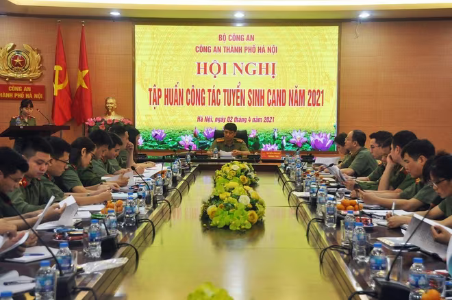 Toàn cảnh hội nghị